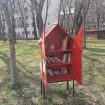 Minibiblioteca din Parcul Marin Preda se află din nou la dispoziția cititorilor
